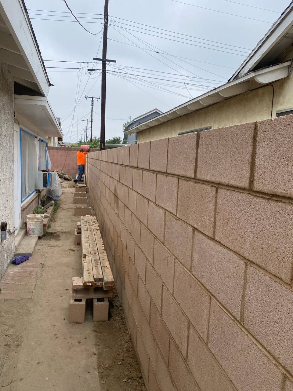 Concrete retaining wall – finished work, Arcadia CA