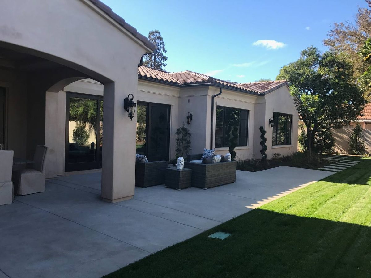 Covered backyard patio – outdoor living space, Arcadia CA