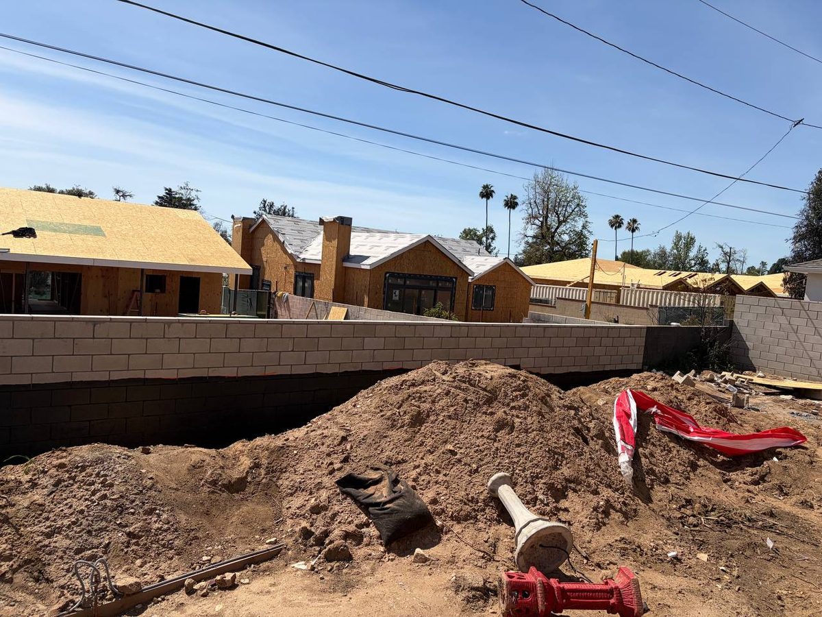 New construction – CMU block perimeter wall, Altadena CA